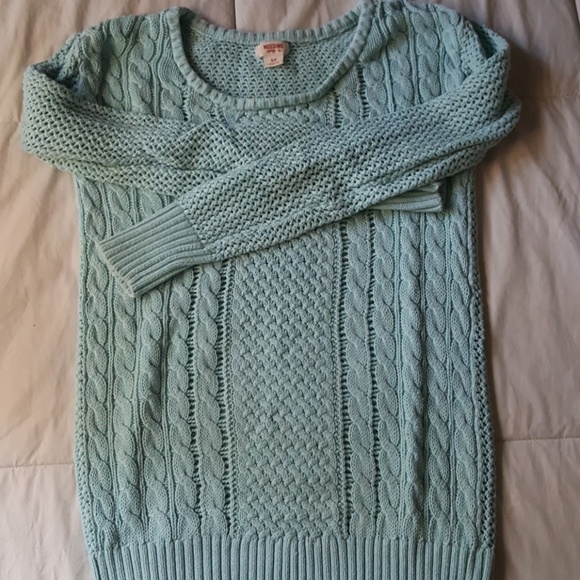 Mossimo Supply Co. Sweaters - Light sweater Mossimo Supply Co. Sweaters - Light sweater